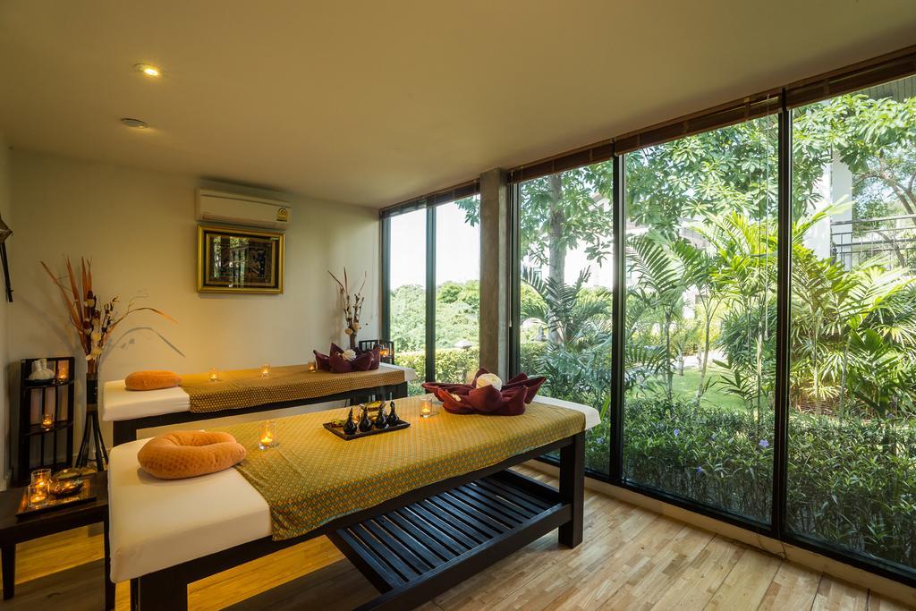 I Tara Resort & Spa Haad Chao Samran Extérieur photo