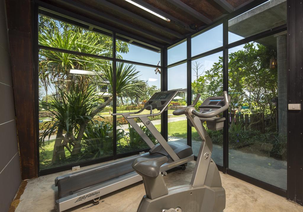 I Tara Resort & Spa Haad Chao Samran Extérieur photo