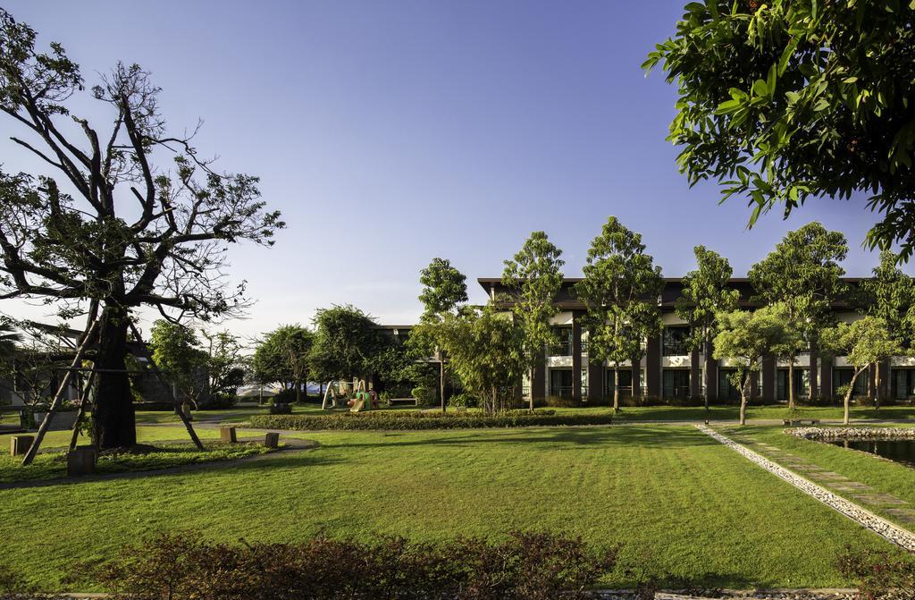 I Tara Resort & Spa Haad Chao Samran Extérieur photo